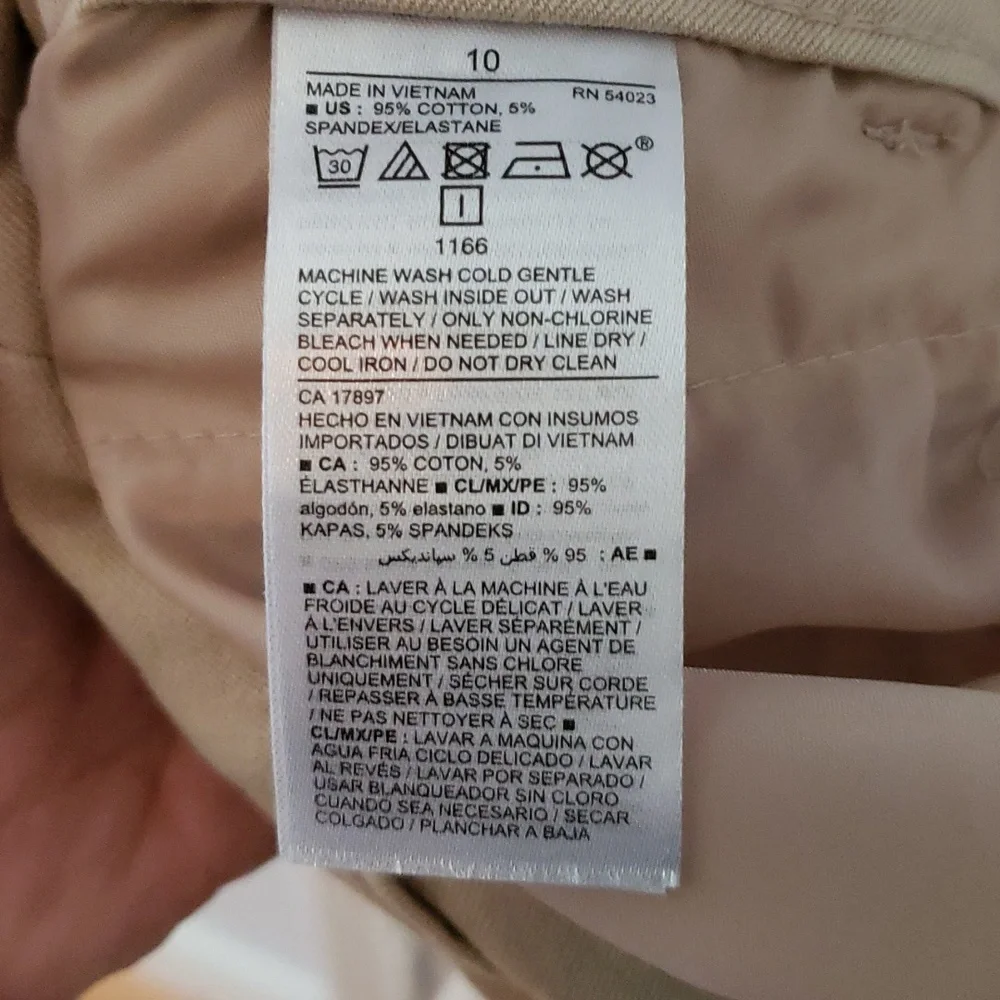 Tan old navy pixie pants - Picture 5 of 5